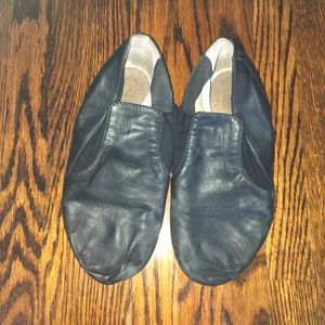 Size 8 BLOTCH Jazz Shoes, Black Leather